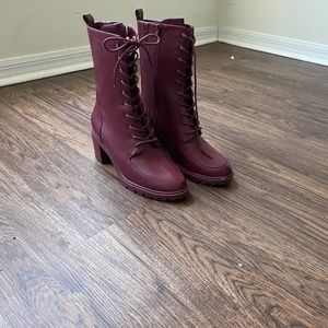 Red Alfani boots